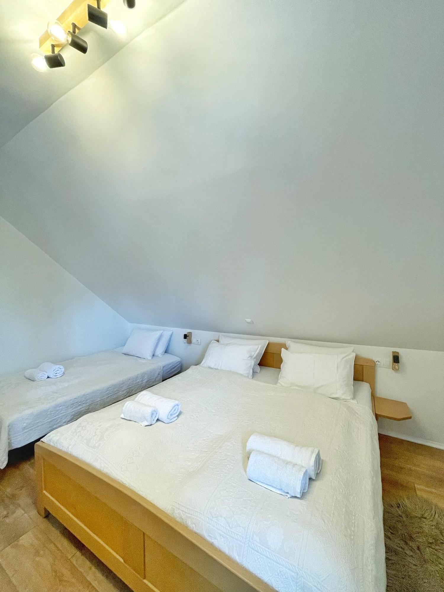 Guest House Ivica I Marica In Heart Of The National Park Plitvicka Jezera Plitvica selo Exterior foto